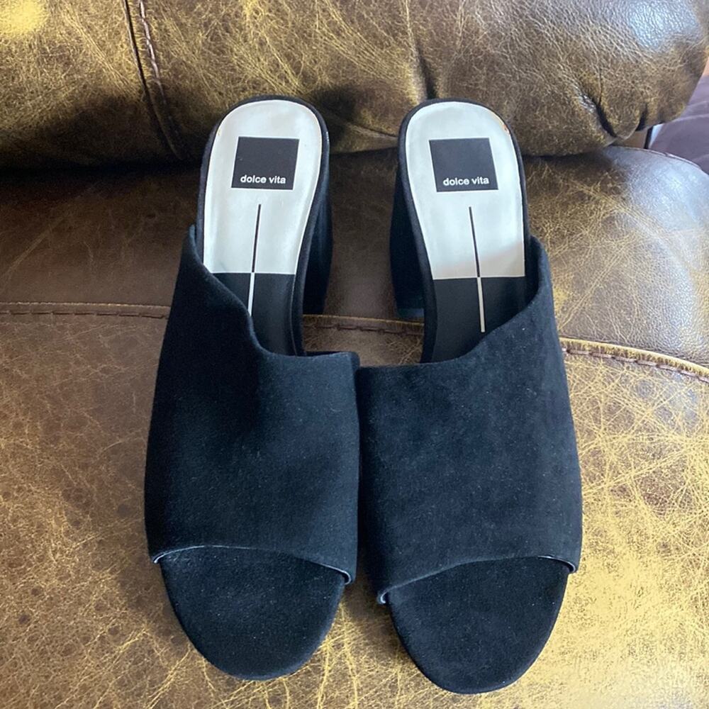 Dolce Vita women’s size 11 black suede leather wedge sandal